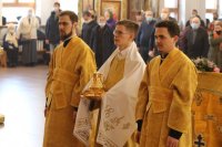 17-Служение епископа Амфилохия в Неделю о мытаре и фарисее