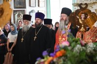 7-Митрополит Александр совершил пасхальный молебен в Воскресенском соборе Семипалатинска