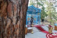 12-Епископ Амфилохий совершил Божественную Литургию на Святом Ключе близ Семипалатинска