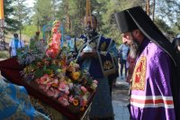 21-Епископ Амфилохий совершил Божественную Литургию на Святом Ключе близ Семипалатинска