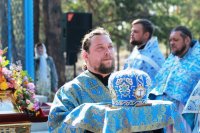 25-Епископ Амфилохий совершил Божественную Литургию на Святом Ключе близ Семипалатинска