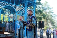 42-Епископ Амфилохий совершил Божественную Литургию на Святом Ключе близ Семипалатинска