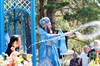 61-Епископ Амфилохий совершил Божественную Литургию на Святом Ключе близ Семипалатинска