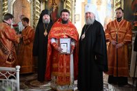 8-Многодетные семьи Усть-Каменогорской епархии удостоены церковных наград 