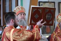 10-Празднование в память Перенесения мощей святителя Николая Чудотворца из Мир Ликийских в город Бари. Митрополит Александр возглавил Литургию в Воскресенском соборе Семипалатинска.