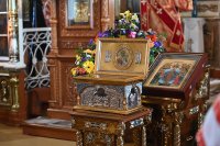 11-Празднование в память Перенесения мощей святителя Николая Чудотворца из Мир Ликийских в город Бари. Митрополит Александр возглавил Литургию в Воскресенском соборе Семипалатинска.