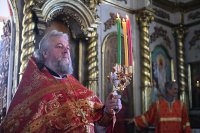 23-Празднование в память Перенесения мощей святителя Николая Чудотворца из Мир Ликийских в город Бари. Митрополит Александр возглавил Литургию в Воскресенском соборе Семипалатинска.