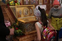 8-В Андреевский кафедральный собор доставлены мощи святителя Николая, архиепископа Мир Ликийских чудотворца