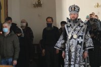 23-Литургия Преждеосвященных Даров в Троицком храме Усть-Каменогорска
