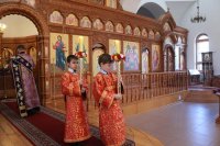 4-В Андреевском кафедральном соборе совершен  чин воздвижения Креста Господня