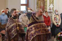 32-Праздник Всемирного Воздвижения Честнаго и Животворящего Креста Господня. Божественная Литургия в Андреевском кафедральном соборе.