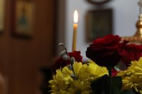 3-Епископ Амфилохий совершил заключительную Литургию Преждеосвященных Даров 
