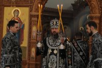 20-Епископ Амфилохий совершил заключительную Литургию Преждеосвященных Даров 