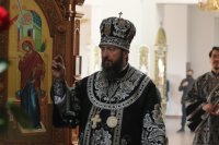 21-Епископ Амфилохий совершил заключительную Литургию Преждеосвященных Даров 