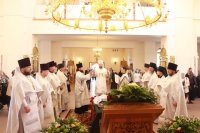 4-Божественная Литургия в Андреевском кафедральном соборе