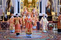 2-Епископ Амфилохий сослужил Святейшему Патриарху Кириллу за Литургией в храме Христа Спасителя в Москве и принял участие в хиротонии архимандрита Игнатия (Сидоренко) во епископа Актюбинского и Кызылординского