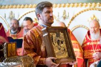 2-Отдание праздника Святой Пасхи. Архиепископ Усть-Каменогорский и Семипалатинский Амфилохий сослужил митрополиту Александру за Литургией в Никольском соборе Южной столицы.