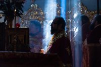14-Отдание праздника Святой Пасхи. Архиепископ Усть-Каменогорский и Семипалатинский Амфилохий сослужил митрополиту Александру за Литургией в Никольском соборе Южной столицы.
