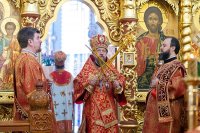 16-Отдание праздника Святой Пасхи. Архиепископ Усть-Каменогорский и Семипалатинский Амфилохий сослужил митрополиту Александру за Литургией в Никольском соборе Южной столицы.