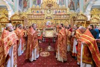 21-Отдание праздника Святой Пасхи. Архиепископ Усть-Каменогорский и Семипалатинский Амфилохий сослужил митрополиту Александру за Литургией в Никольском соборе Южной столицы.