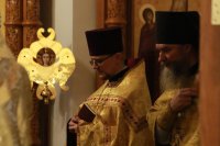 12-Архиерейское богослужение в Неделю святых отец