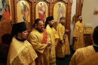 17-Архиерейское богослужение в Неделю святых отец