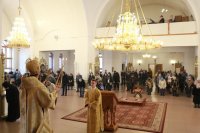 18-Архиерейское богослужение в Неделю святых отец