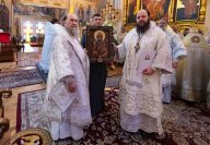 17-В праздник Вознесения Господня управляющий Усть-Каменогорской и Семипалатинской епархией сослужил Главе Митрополичьего округа за Литургией в Вознесенском соборе Южной столицы