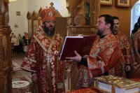 10-В день памяти пророка Божия Илии архиепископ Амфилохий совершил Божественную Литургию в Троицком храме города Усть-Каменогорска