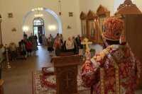 12-В день памяти пророка Божия Илии архиепископ Амфилохий совершил Божественную Литургию в Троицком храме города Усть-Каменогорска