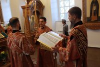 16-В день памяти пророка Божия Илии архиепископ Амфилохий совершил Божественную Литургию в Троицком храме города Усть-Каменогорска