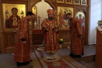 17-В день памяти пророка Божия Илии архиепископ Амфилохий совершил Божественную Литургию в Троицком храме города Усть-Каменогорска