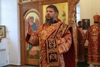 29-В день памяти пророка Божия Илии архиепископ Амфилохий совершил Божественную Литургию в Троицком храме города Усть-Каменогорска