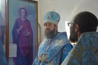 2-В день празднования Казанского образа Пресвятой Богородицы архиепископ Амфилохий посетил православных христиан посёлка Усть-Таловка