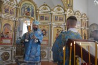 7-В день празднования Казанского образа Пресвятой Богородицы архиепископ Амфилохий посетил православных христиан посёлка Усть-Таловка