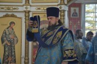 8-В день празднования Казанского образа Пресвятой Богородицы архиепископ Амфилохий посетил православных христиан посёлка Усть-Таловка