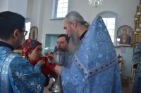 21-В день празднования Казанского образа Пресвятой Богородицы архиепископ Амфилохий посетил православных христиан посёлка Усть-Таловка