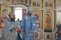 26-В день празднования Казанского образа Пресвятой Богородицы архиепископ Амфилохий посетил православных христиан посёлка Усть-Таловка