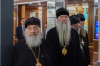 11-Глава и архипастыри Казахстанского Митрополичьего округа посетили Посольство Республики Казахстан в Москве 