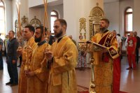 16-Архиепископ Амфилохий совершил Божественную Литургию в Андреевском кафедральном соборе