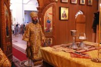 24-Архиепископ Амфилохий совершил Божественную Литургию в Андреевском кафедральном соборе