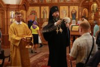 32-Архиепископ Амфилохий совершил Божественную Литургию в Андреевском кафедральном соборе