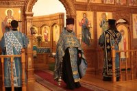 5-Накануне праздника Введения во храм Пресвятой Богородицы Управляющий Усть-Каменогорской и Семипалатинской епархией совершил всенощное бдение в Андреевском кафедральном соборе