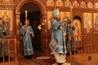 20-Накануне праздника Введения во храм Пресвятой Богородицы Управляющий Усть-Каменогорской и Семипалатинской епархией совершил всенощное бдение в Андреевском кафедральном соборе