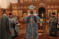30-Накануне праздника Введения во храм Пресвятой Богородицы Управляющий Усть-Каменогорской и Семипалатинской епархией совершил всенощное бдение в Андреевском кафедральном соборе