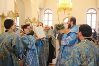 20-Вечернее богослужение в кафедральном соборе в канун праздника Благовещения Пресвятой Богородицы
