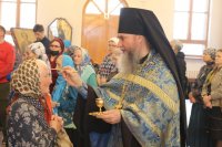 24-Вечернее богослужение в кафедральном соборе в канун праздника Благовещения Пресвятой Богородицы
