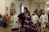 5-Память святых отцов Вселенских Соборов. Архиепископ Амфилохий совершил Божественную Литургию в Андреевском кафедральном соборе столицы Рудного Алтая.