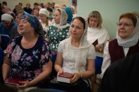 8-Управляющий Усть-Каменогорской и Семипалатинской епархией принял участие в выпускном акте Томской духовной семинарии