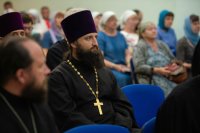 9-Управляющий Усть-Каменогорской и Семипалатинской епархией принял участие в выпускном акте Томской духовной семинарии